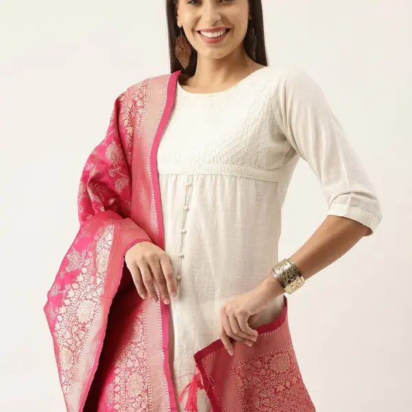 Banarasi Silk Gold Zari Butta With Tassels Dupatta